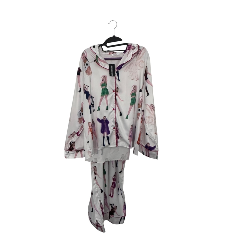 SheShow‎ Taylor Swift Eras Tour Satin Pajama Set White Large NWT New